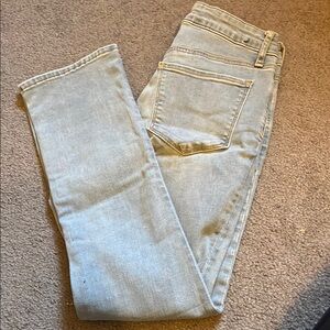 GAP Women's Light Blue Ankle & Cropped Jeans